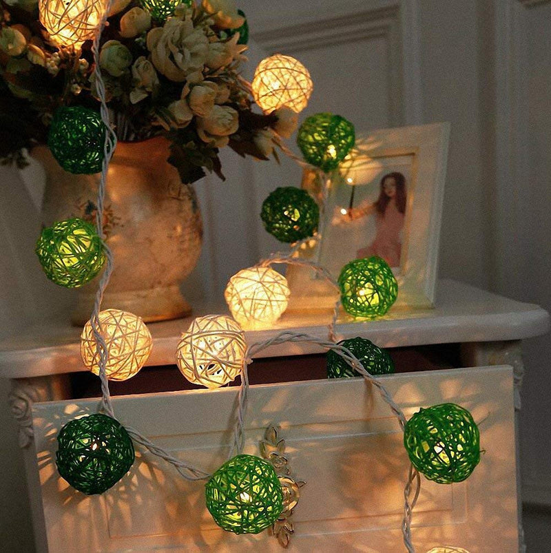 1 Set of Green n White 5cm Rattan Cane 50 Ball Battery Powered LONG 5m String Lights Christmas Gift Home Wedding Party Bedroom Decoration Table Centrepiece